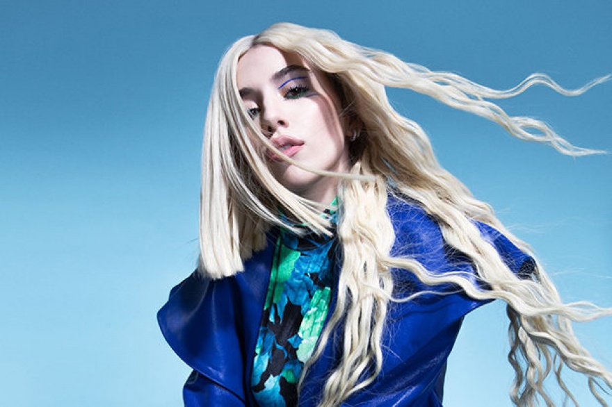 Ava Max - Kings y Queens