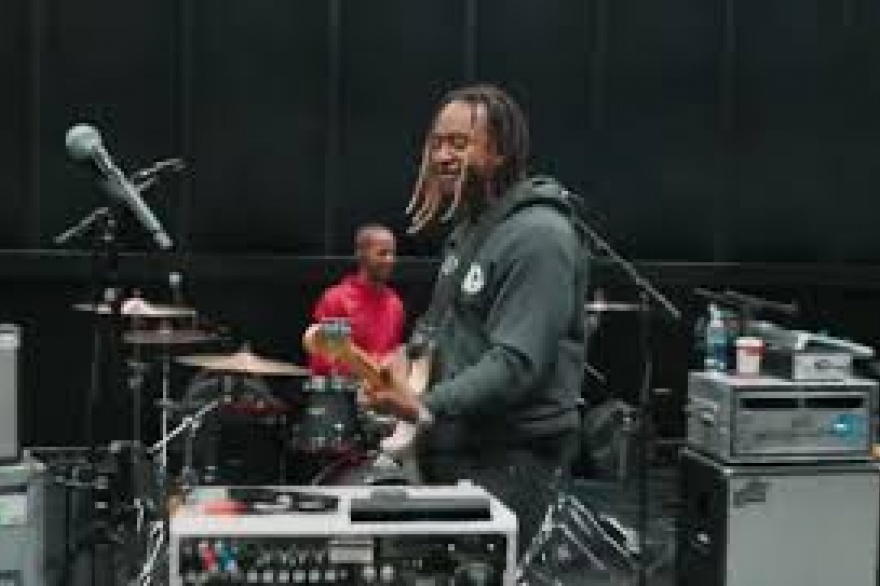 Ty Dolla $ign mostro su fanatismo por Nirvana con un cover de Smells Like Teen Spirit