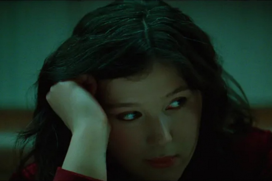 Lucy Dacus libero el video musical Night Shift