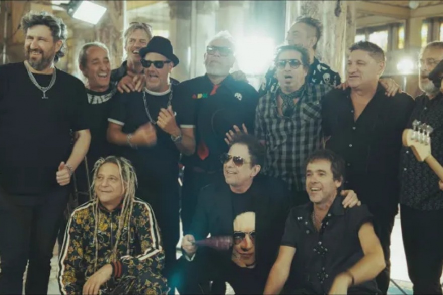 Los Autenticos Decadentes y Andres Calamaro rockean Costumbres Argentinas