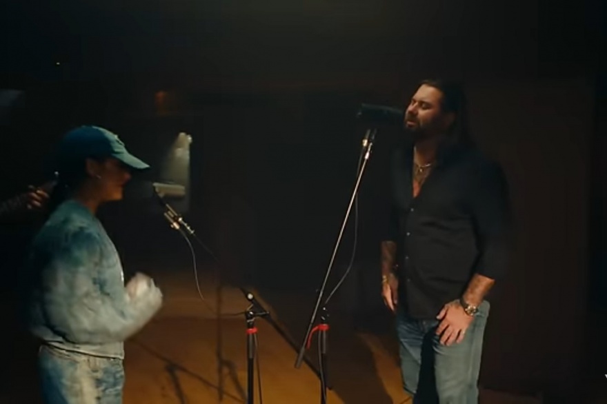 Koe Wetzel y Jessie Murph desatan una tormenta emocional: High Road