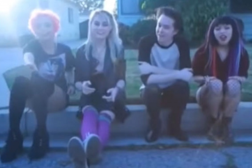 Hey Violet celebra una decada con Bittersweet