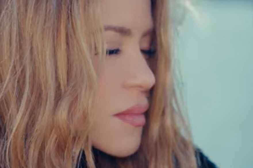 Shakira siente el adios en Ultima