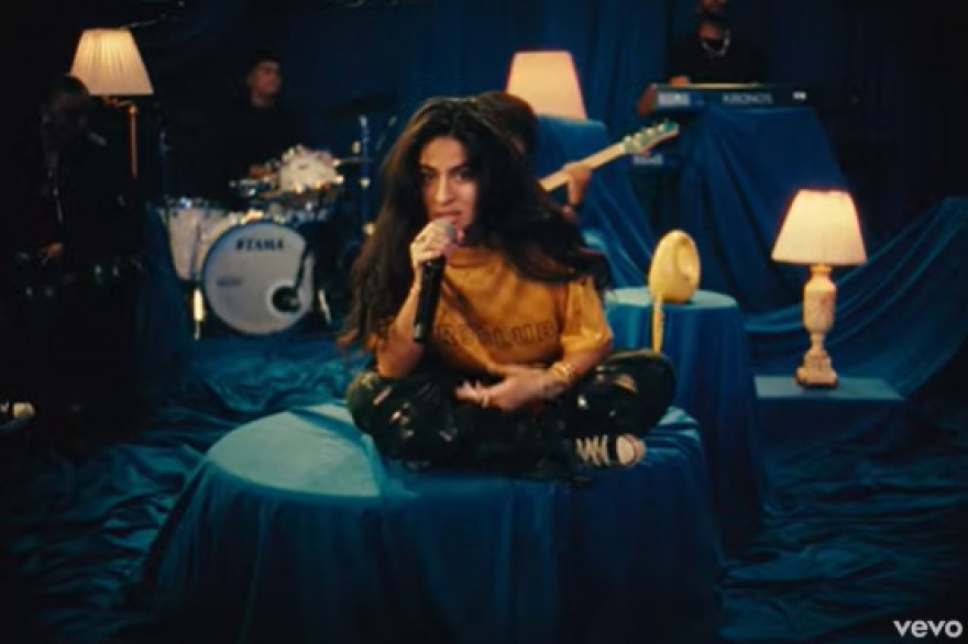 Jessie Reyez y una performance que toca distinto