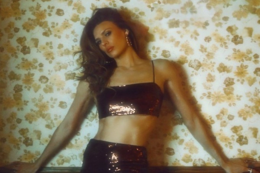 Entre copas y confesiones: lo nuevo de Twinnie