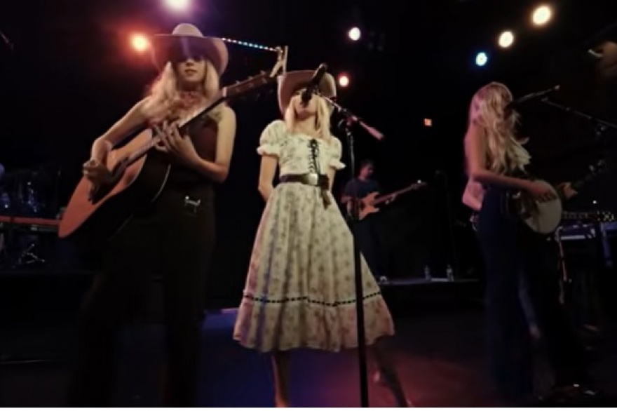 Checa una genial performance de The Castellows: Ways to Go