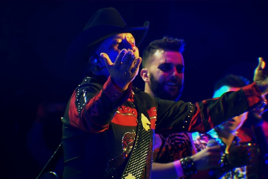 Amigo Bronco: Los Caligaris junto a Bronco