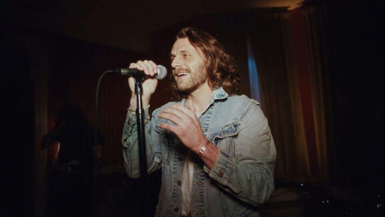 Warren Zeiders presentó imágenes para su adictivo single, “Drinking Game”