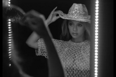 Una reina musical, Beyonce le dio un toque especial a sus raices de Texas