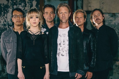 Switchfoot 'VOICES' junto a la violinista rock star Lindsey Stirling
