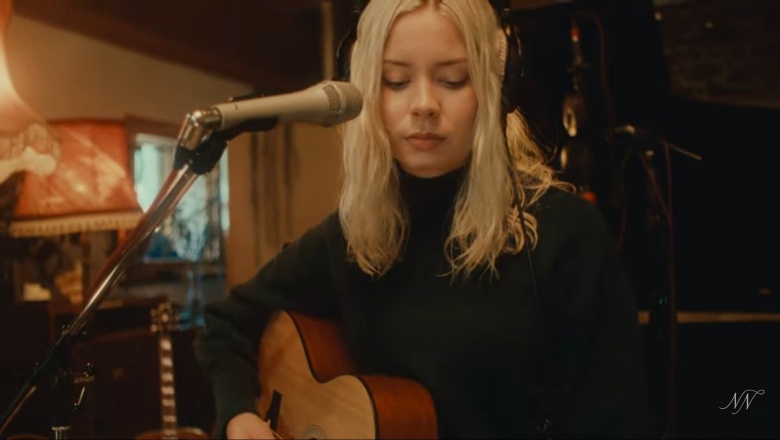 Nina Nesbitt en Mountain Music Sessions: Treachery