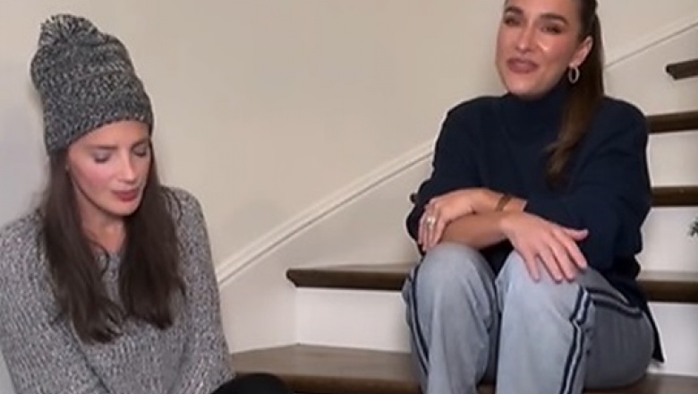 Jessie James Decker y Jessica Andrews cantan Who I Am desde las escaleras