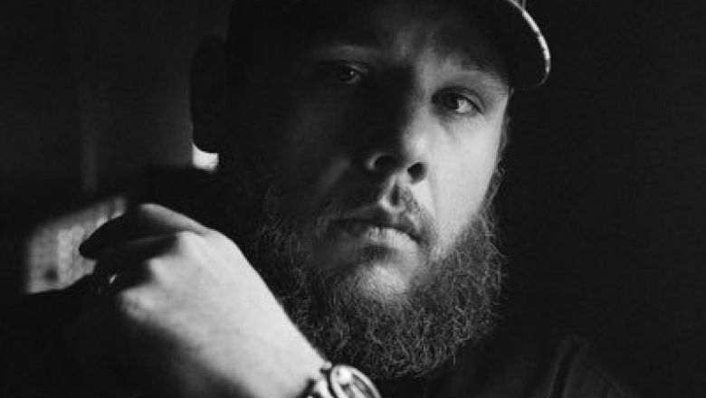 Luke Combs - Be By You