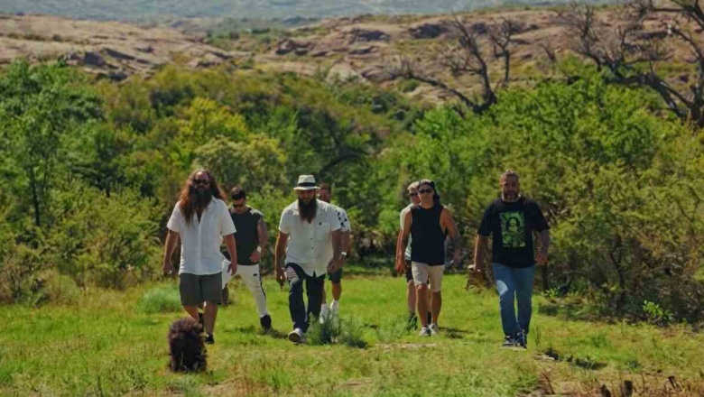 Las Pastillas del Abuelo compartieron imágenes de su track “Una contra otra”