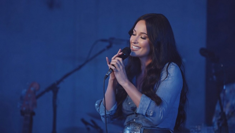 Kacey Musgraves llevó “Mexico Honey” al histórico Gruene Hall