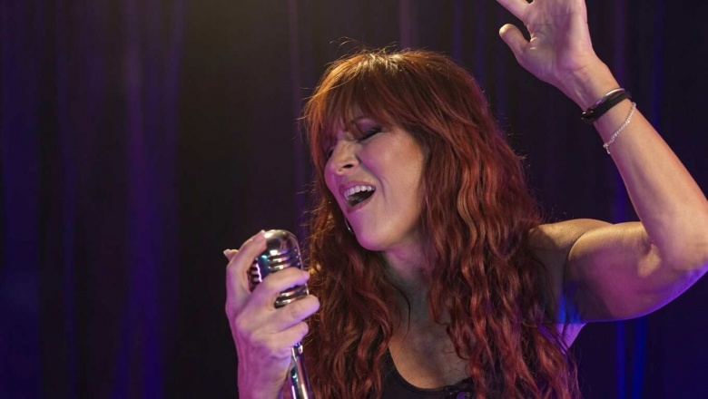 Jo Dee Messina y el video de “Message in a Bottle”