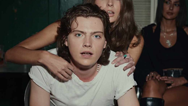 Blake Whiten le dio vida a una historia a flor de piel en “Boots By The Wrong Bed”