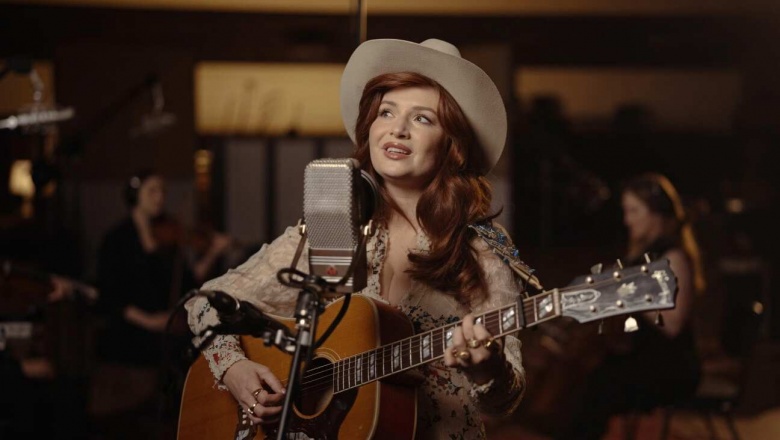 Willow Avalon celebra un amor natural y sincero en “Georgia Mile”