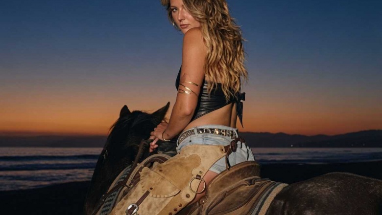 Dasha le puso imágenes a “Memo”, un tema country con actitud