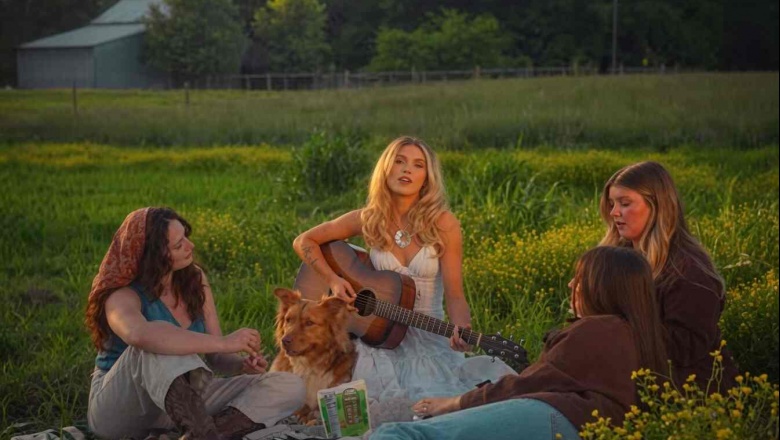 Harper Grace le pone imágenes a la historia de amor de "nowhere"