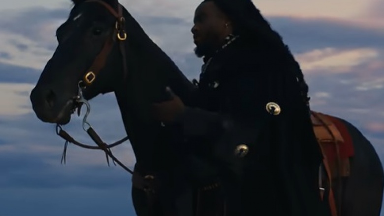 Shaboozey y el espíritu outlaw de “Lone Survivor”