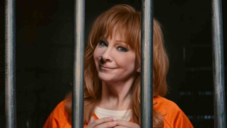 Reba McEntire pone imágenes a “Ring Ring”