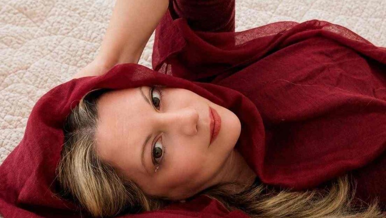 Jimena Arroyo deja caer su nuevo tema “Threadbare Rags”