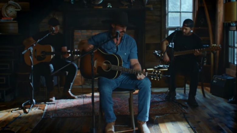 El artista country de Alabama Riley Green presenta un acústico de “Imagine That”