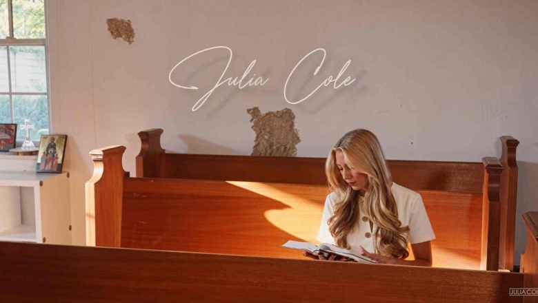 Julia Cole estrena “Loved One”, una promesa de amor susurrada