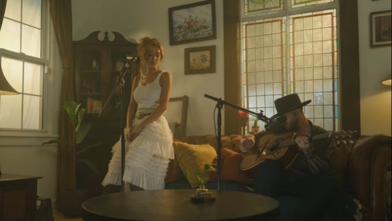 Jackson Dean y Laci Kaye Booth presentan un acústico de “The Moon And The Wolf”