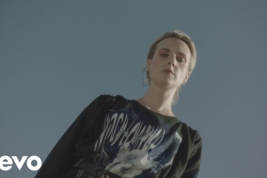 MØ & Foster The People han estado en racha y continúa con 'Blur'