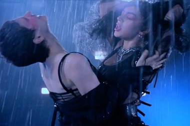 Charli XCX & Christine and the Queens 'Gone'