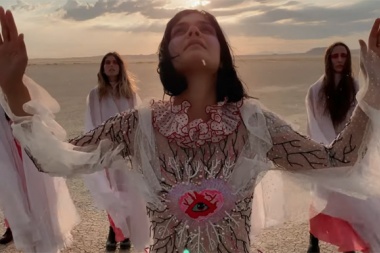 Bat for Lashes 'The Hunger'