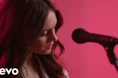 Kelleigh Bannen 'Your Favorite Colors'