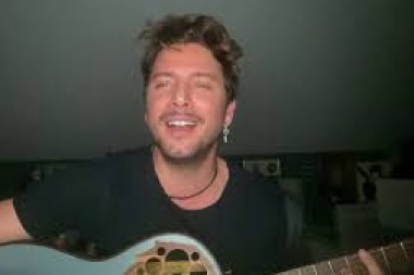 Manuel Carrasco - Pequeña sonrisa sonora