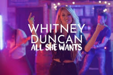Nos gusta escuchar a la estrella country Whitney Duncan