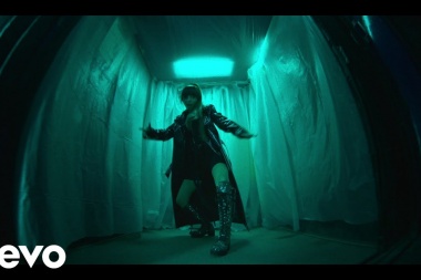 Cher Lloyd - One Drink Away