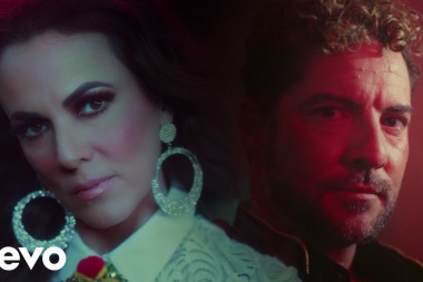 Edith Marquez, David Bisbal - Es Complicado