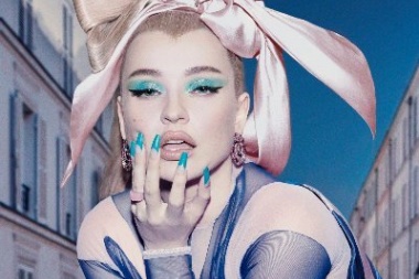 Kim Petras - Future Starts Now