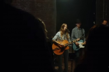 Sarah Shook & the Disarmers - No Mistakes