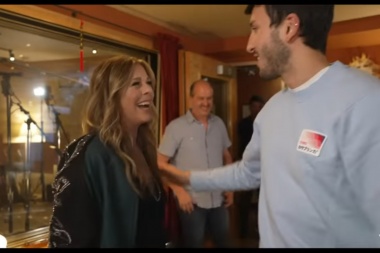 Rita Wilson, Sebastian Yatra - Til You Are Home