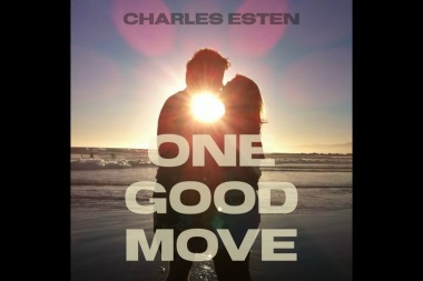 El actor y cantautor Charles Esten dejo caer una romantica historia de amor inspirado en su esposa