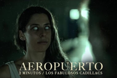 2 Minutos junto a Los Fabulosos Cadillacs rockean Aeropuerto