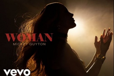 Woman, un himno femenino de Mickey Guyton