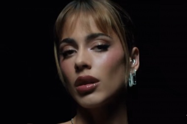 Tini baila entre recuerdos y libertad en el cielo