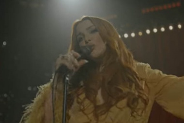 La estrella country Caylee Hammack sigue creciendo en su carrera artistica