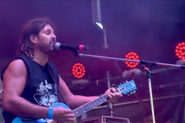 La Mancha de Rolando encendio el Quilmes Rock 2025