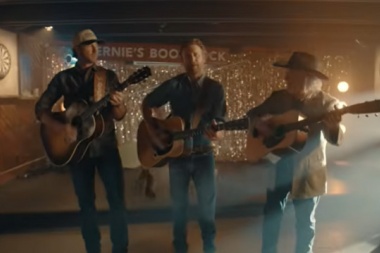 Dierks Bentley presento los momentos que dieron vida a Broken Branches