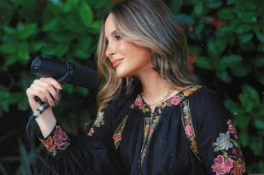 Claudia Leitte interpreta Sobre Viver, una pausa para respirar