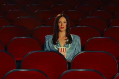 Jillian Jacqueline es fiel a su sentir en Cult Classic